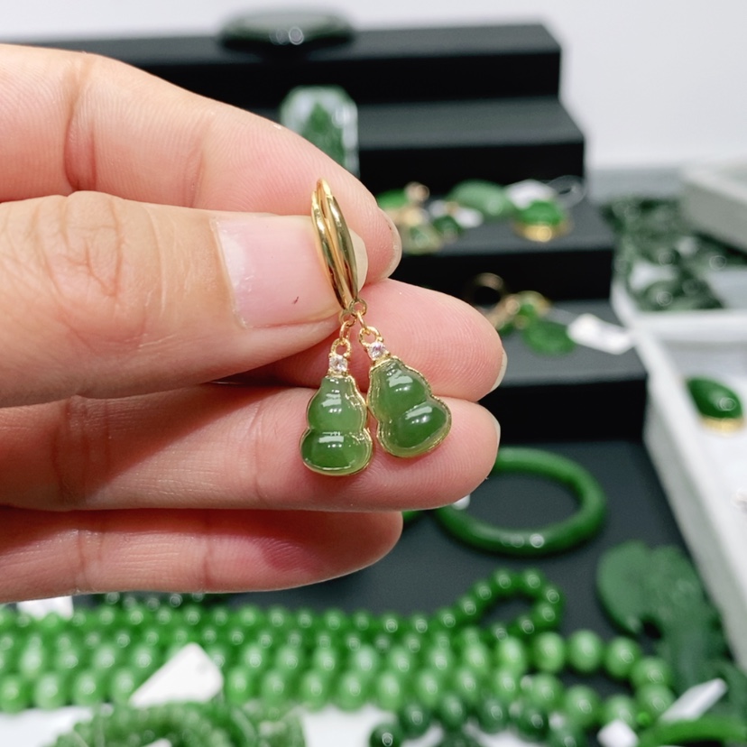 【闪购商品】和田玉耳饰银S925镀金镶嵌