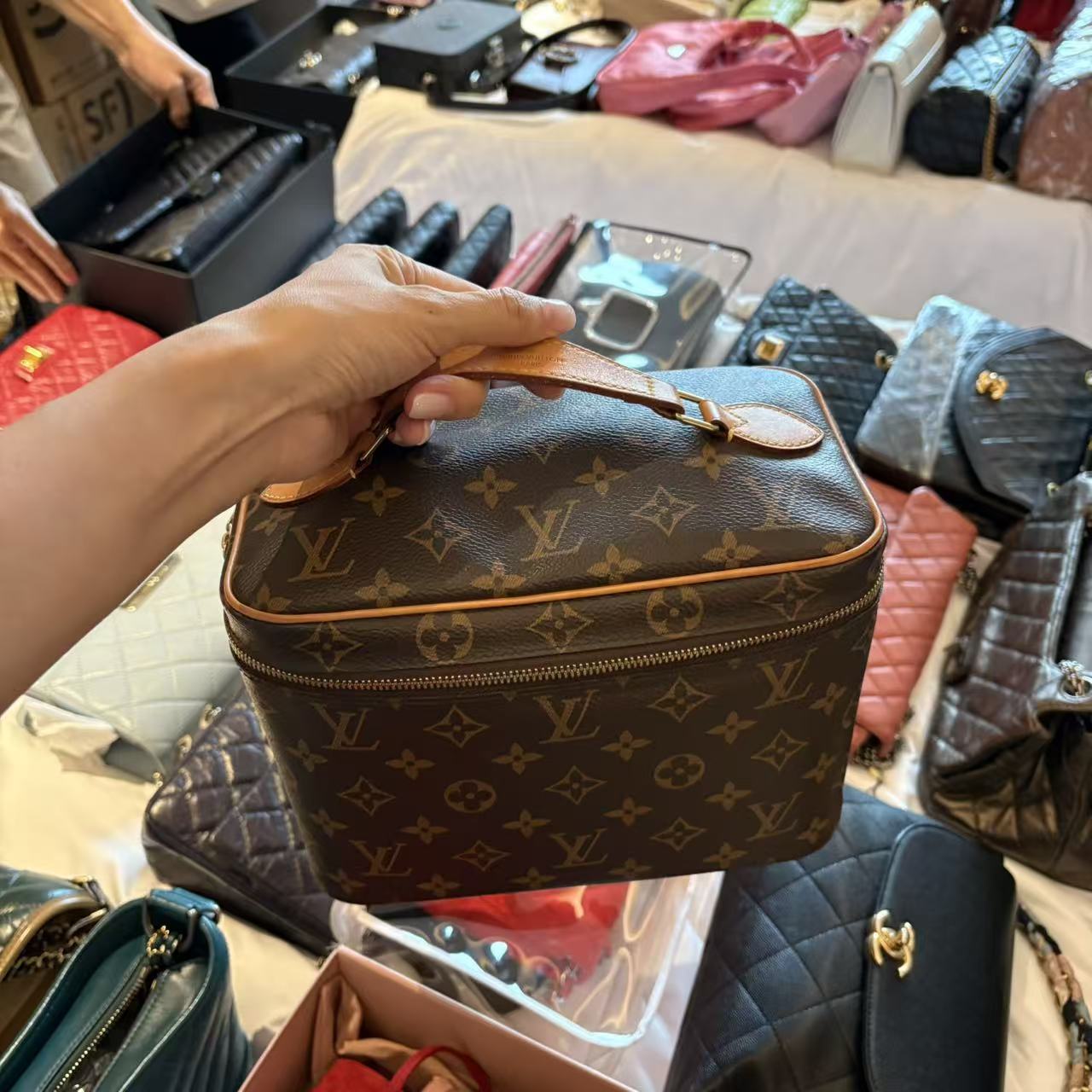 95新 LouisVuitton/路易威登 lv大号化妆盒/6.10/晓晓