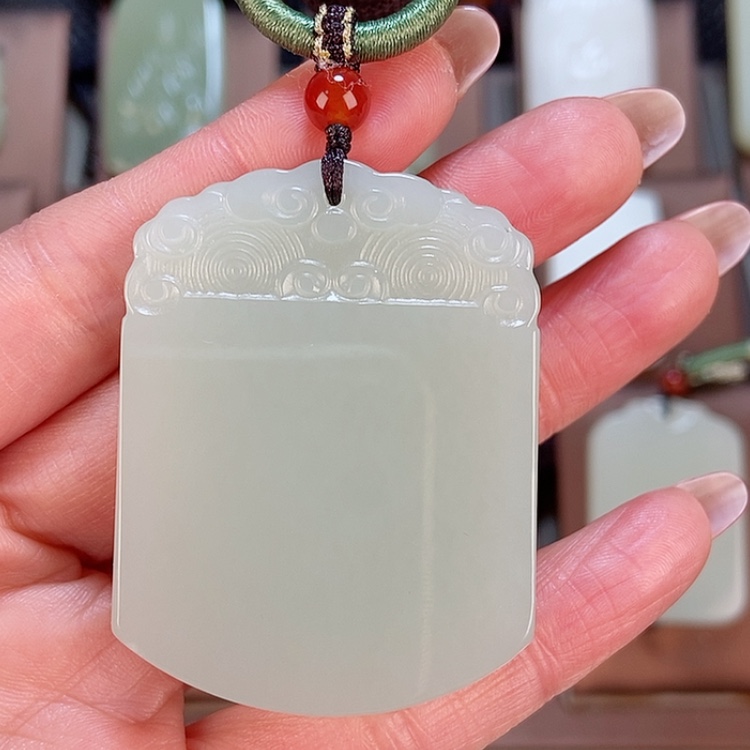 【闪购商品】和田玉颈饰未镶嵌