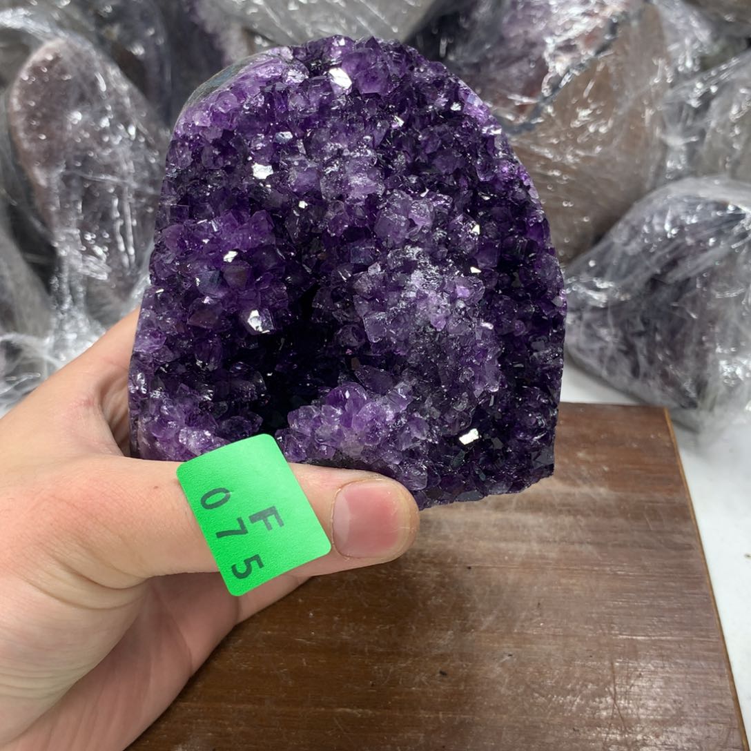 水晶大型摆件（非配饰）未镶嵌