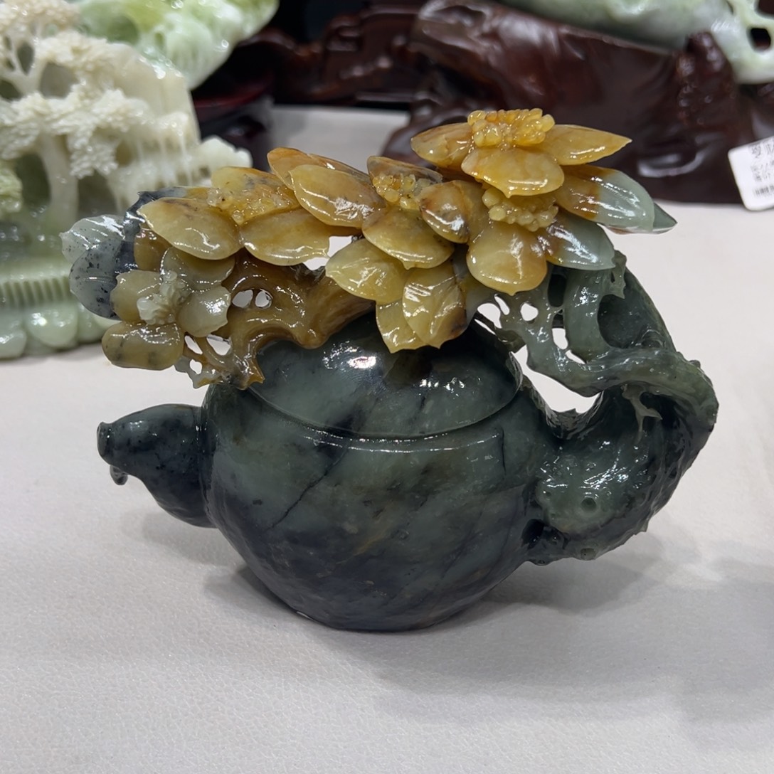 未镶嵌蛇纹石玉一呼百应