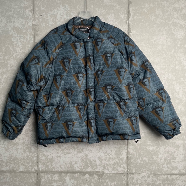 未使用 Valentino/华伦天奴 3*1/xUndercover联名羽绒服/18563