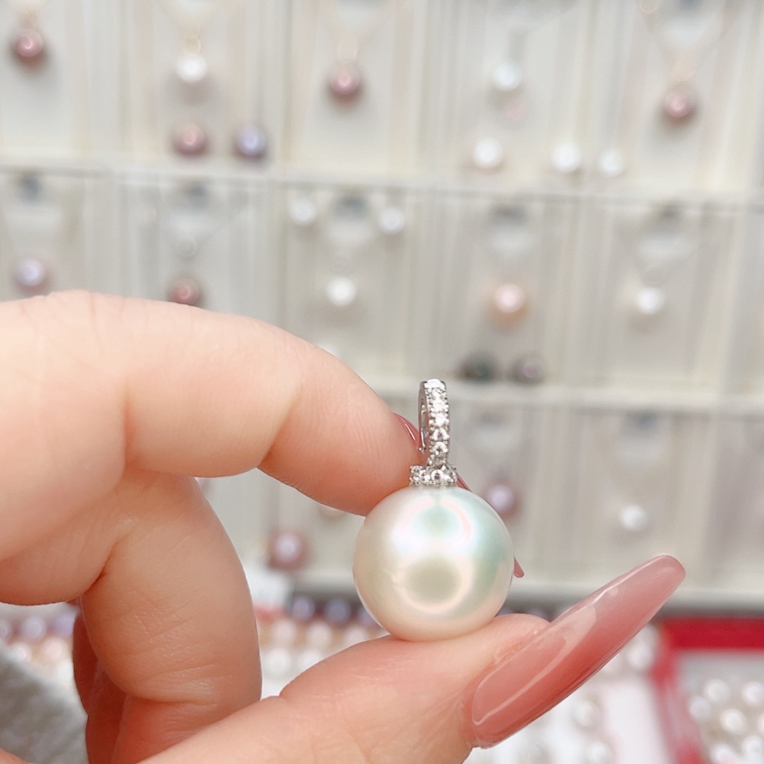淡水珍珠吊坠(赠链)合金