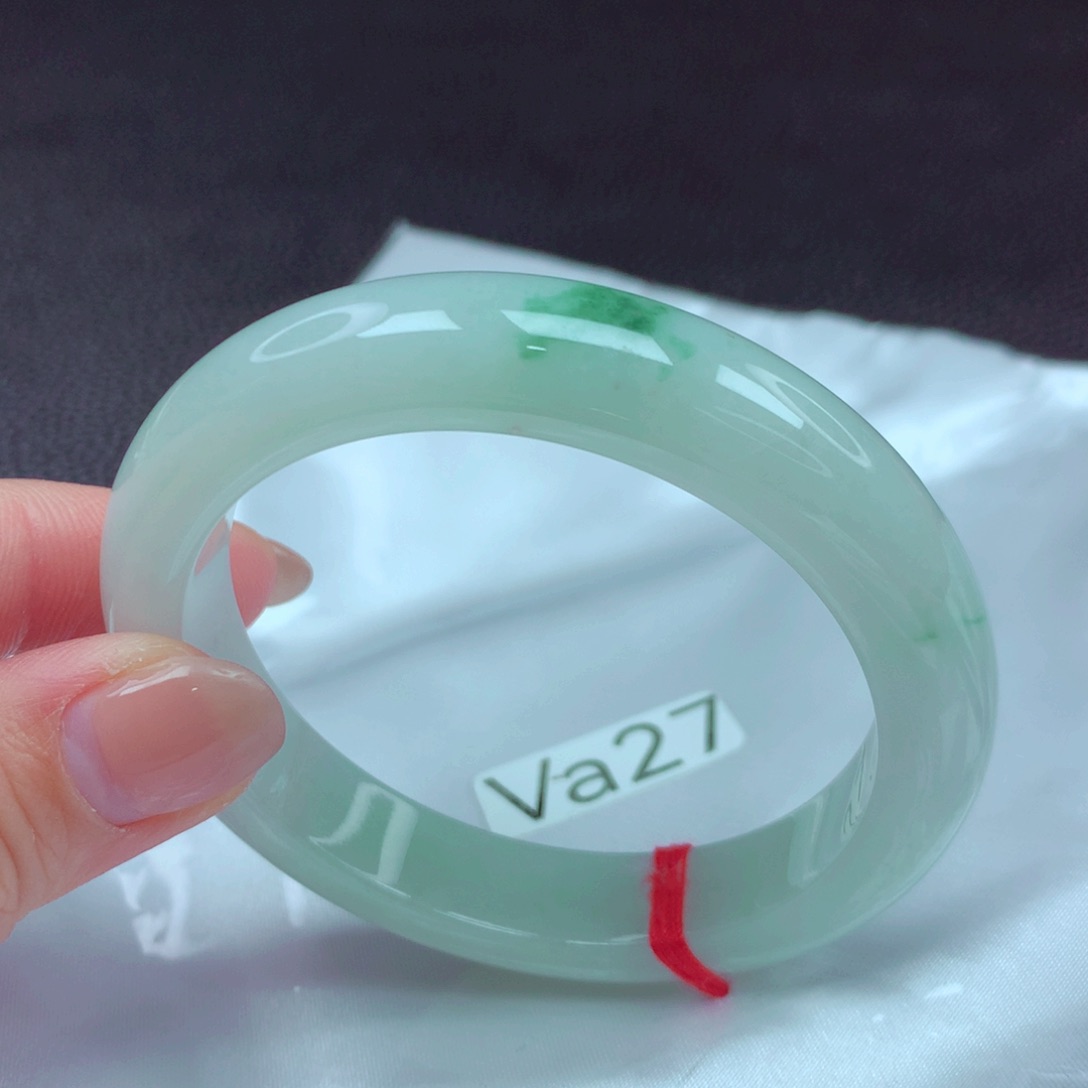 翡翠手镯未镶嵌手镯88