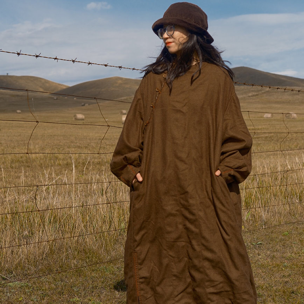 云雾里 6268#复古宽松套头民族风新中式斜襟连衣裙冬季