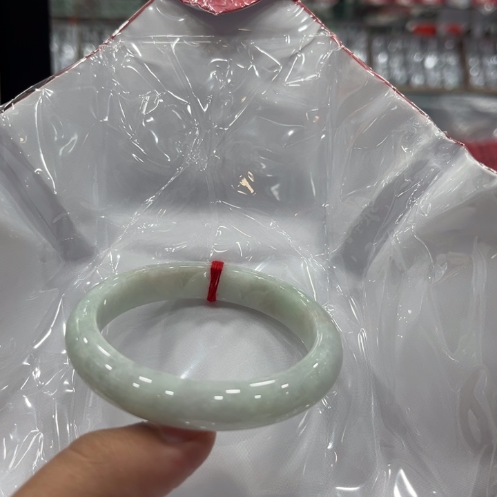 翡翠未镶嵌手镯缅甸翡翠 A 货手镯