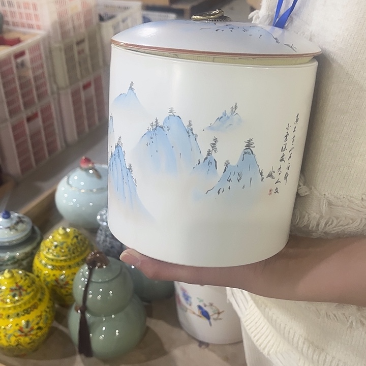 摆件陶瓷茶叶罐密封罐摆件