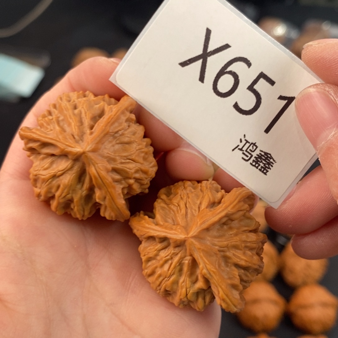 文玩核桃把件35三棱