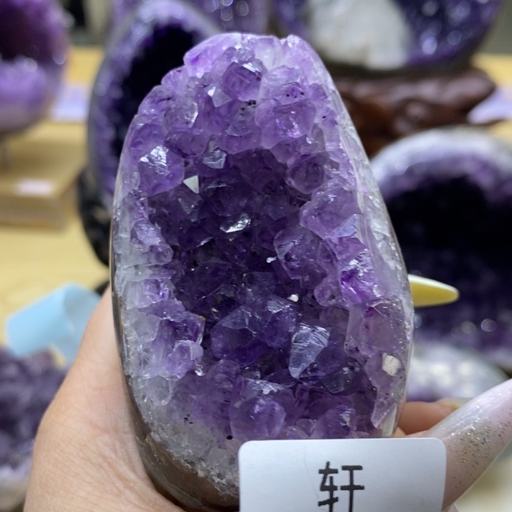 未镶嵌紫晶大型摆件（非配饰）