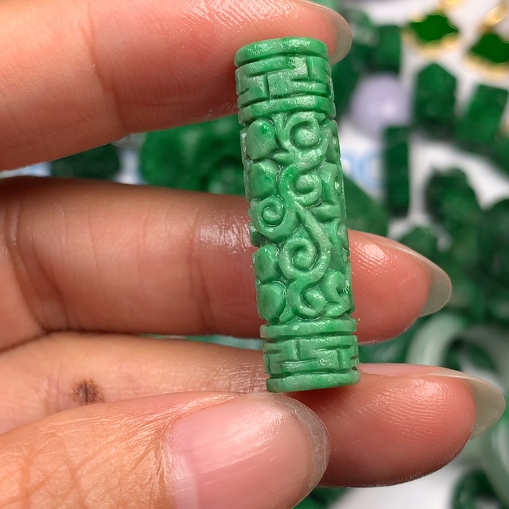 未镶嵌定制翡翠翡翠