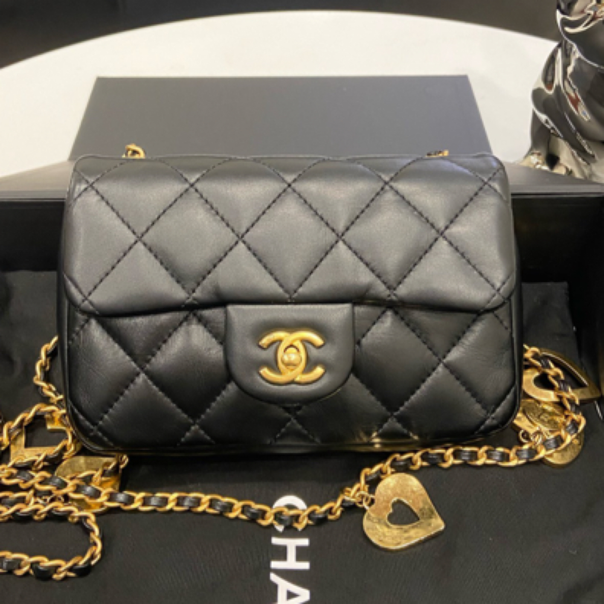 95新 Chanel/香奈儿 方胖子22b系列爱心链条/芯片