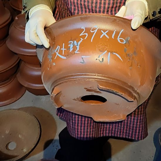 宜兴紫砂花盆清清楚了吗