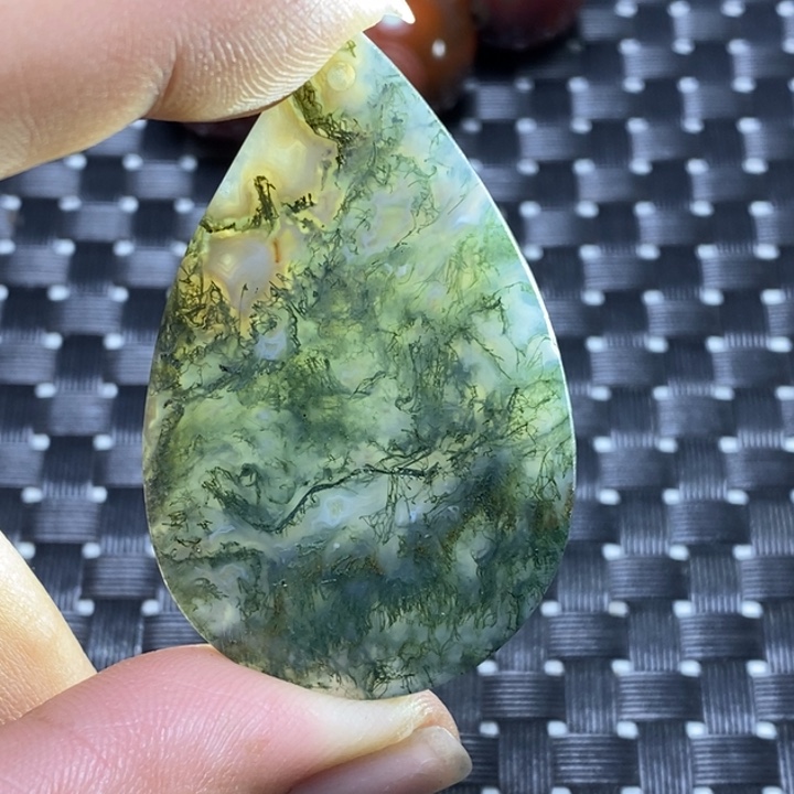 玛瑙/玉髓颈饰未镶嵌玲****）