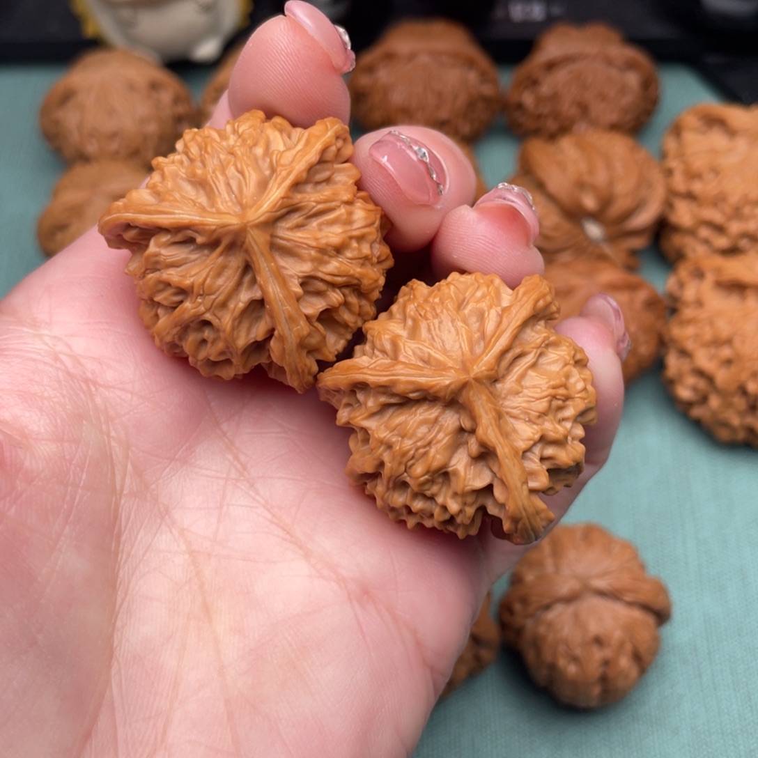 把件文玩核桃全品盘山三棱36