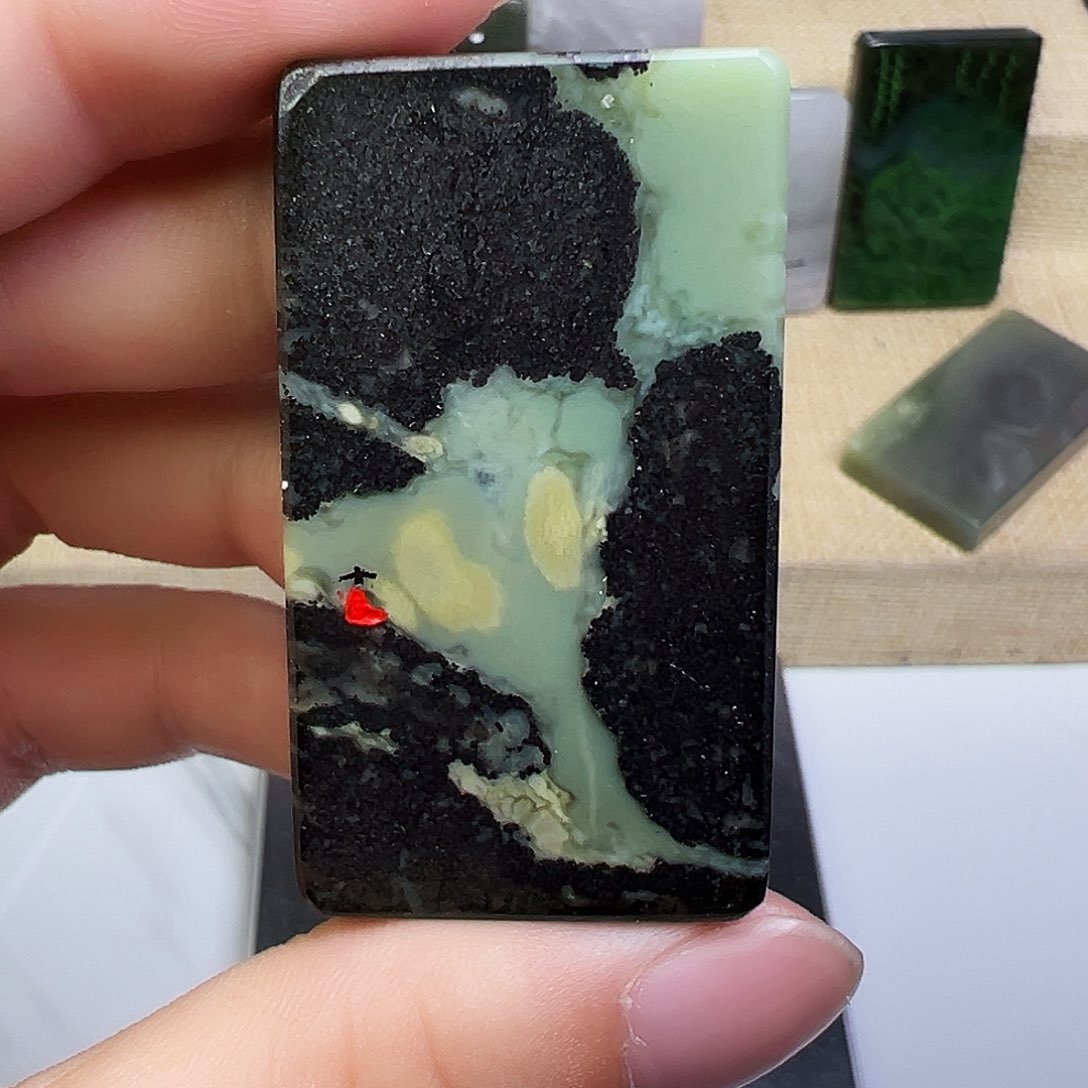 和田玉（碧玉）未镶嵌珠宝半成品