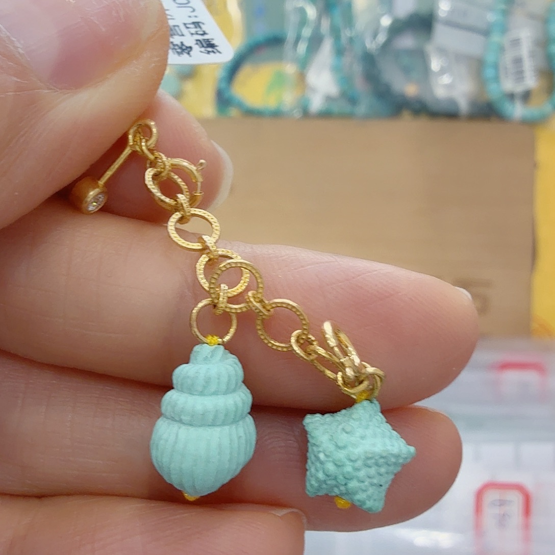 绿松石18K金镶嵌珠宝奇石