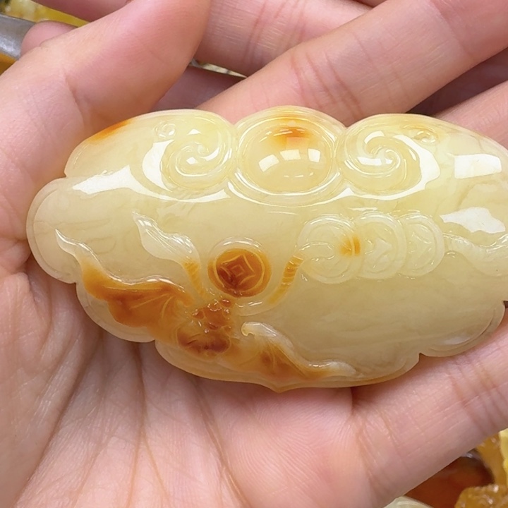 全***。琥珀未镶嵌珠宝奇石