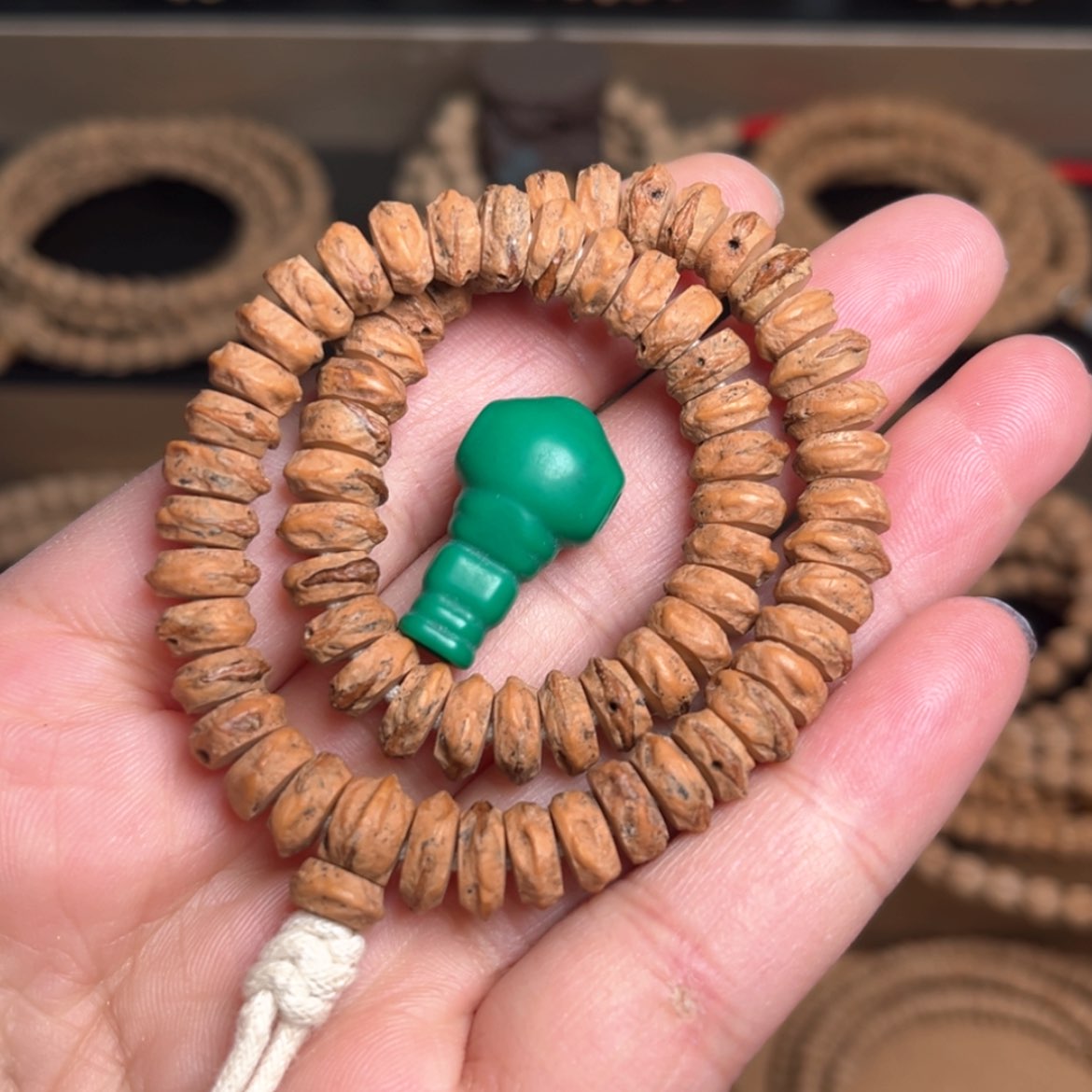 【闪购商品】柏香籽/百香籽吊坠