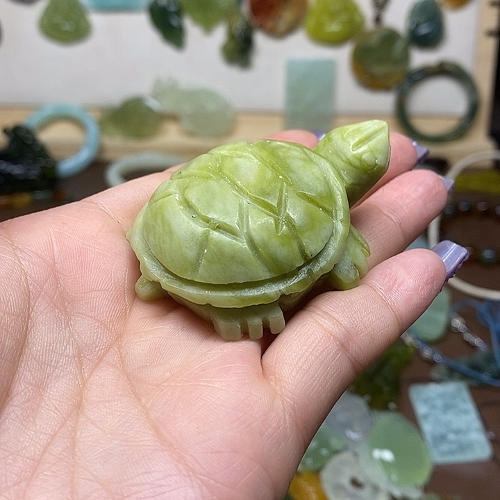 蛇纹石玉手把未镶嵌