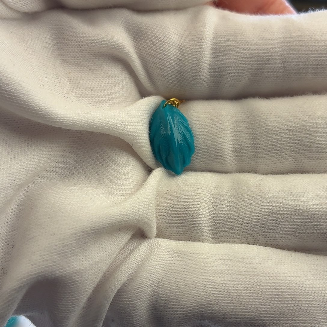 绿松石18K金镶嵌挂件