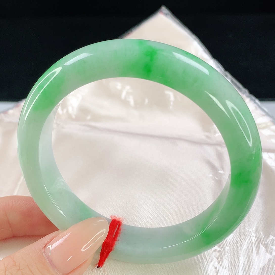 未镶嵌手镯翡翠688