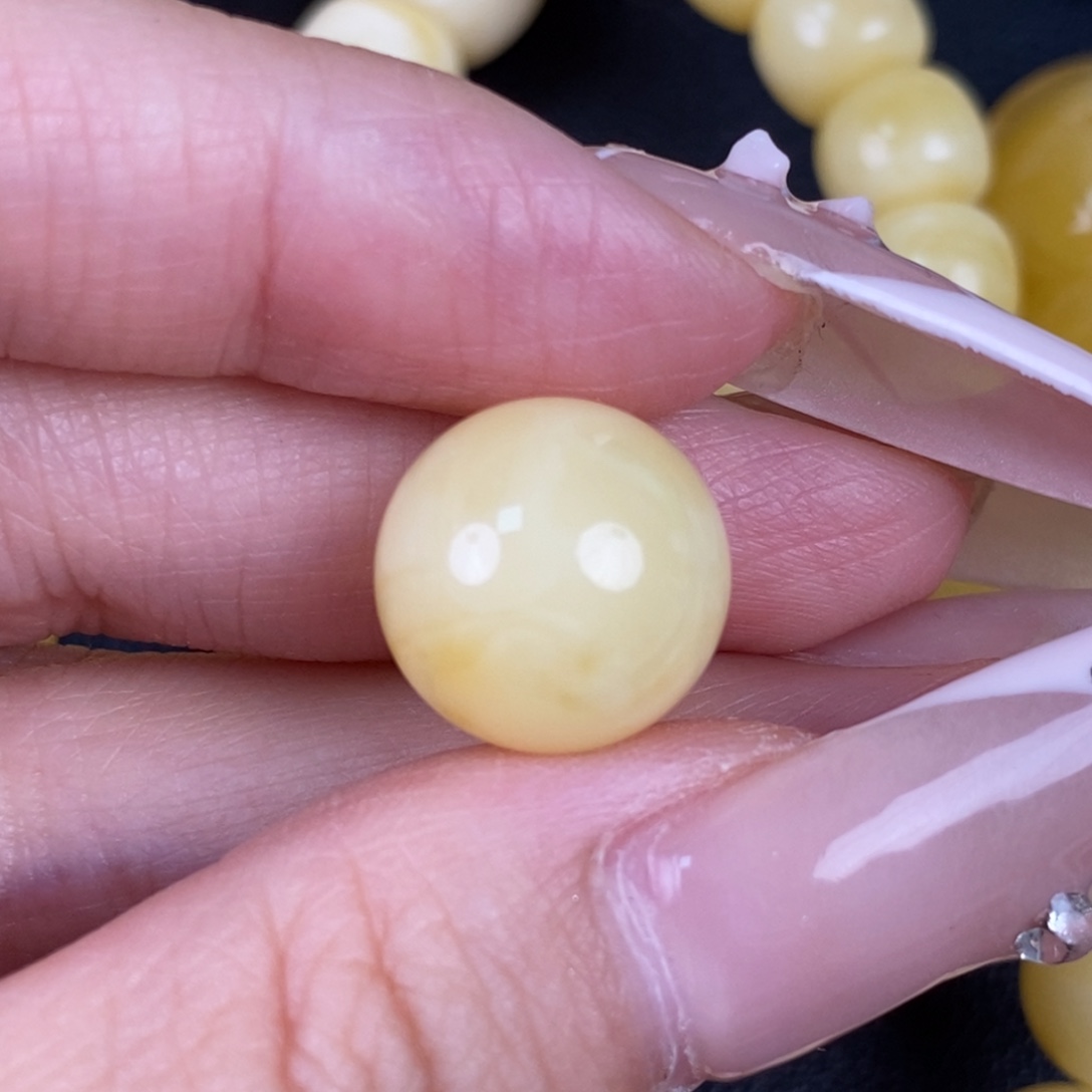 琥珀未镶嵌珠宝奇石135