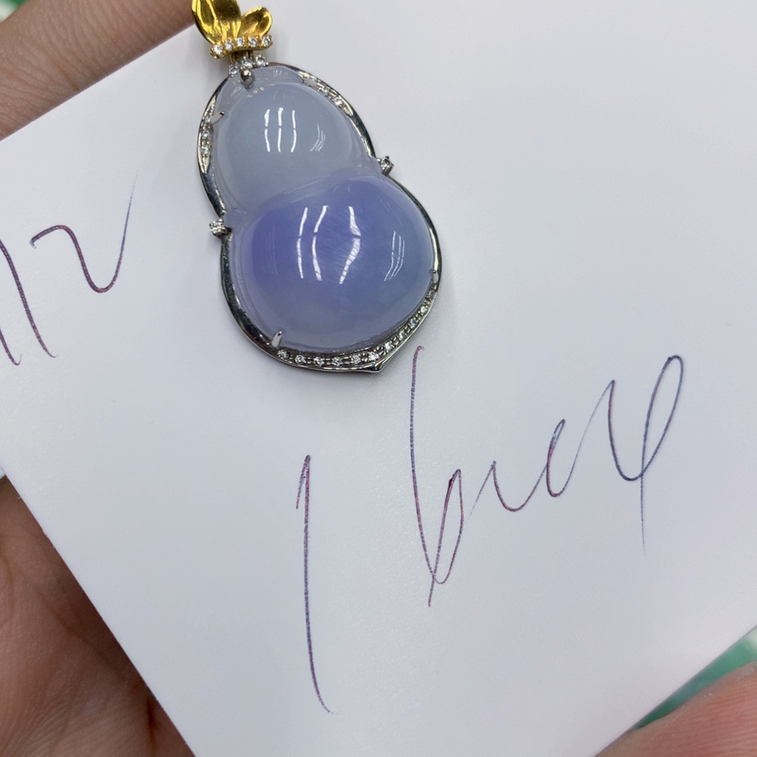 翡翠颈饰18K金镶嵌翡翠