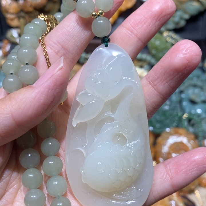 岫玉毛衣链未镶嵌