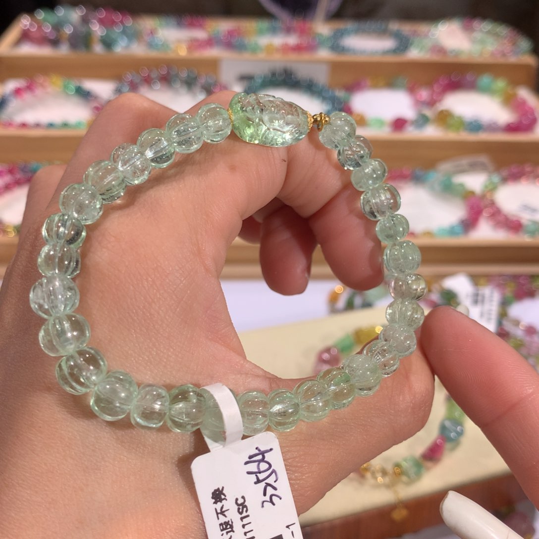 碧玺多样性发货一件未镶嵌