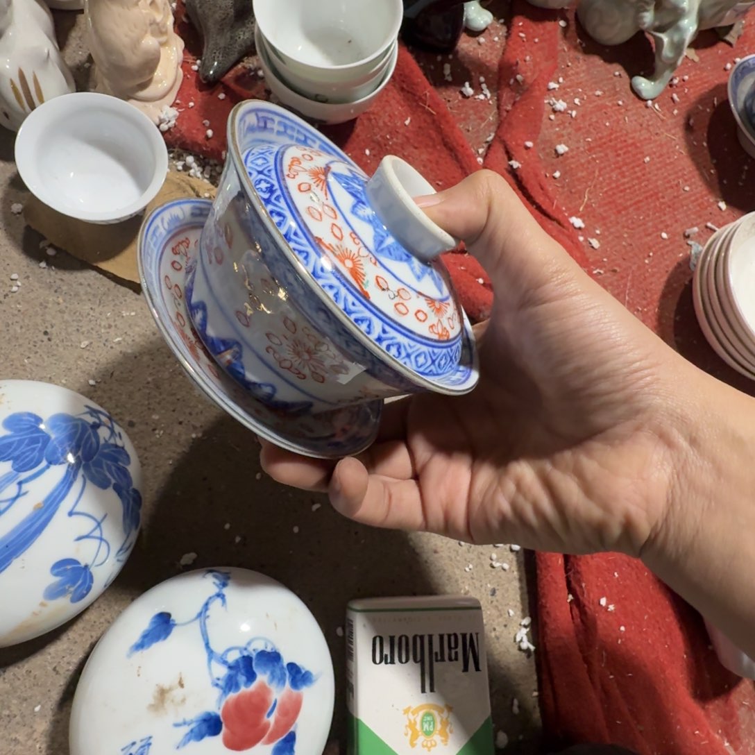 景德镇的陶瓷瓷器