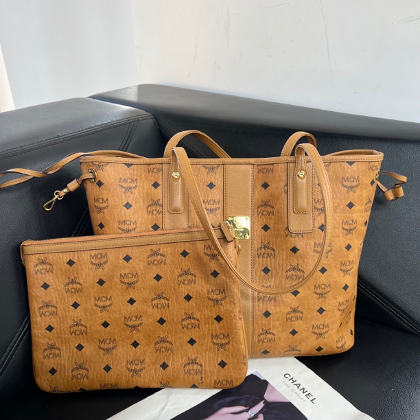 95新 MCM 捐金沉珠/中号托特包