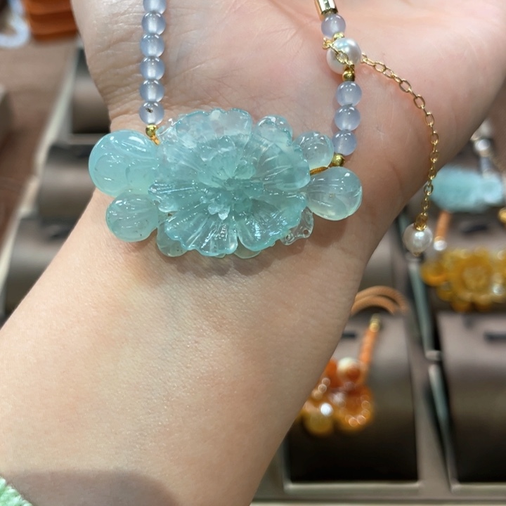 蛇纹石玉未镶嵌吊坠(赠链)