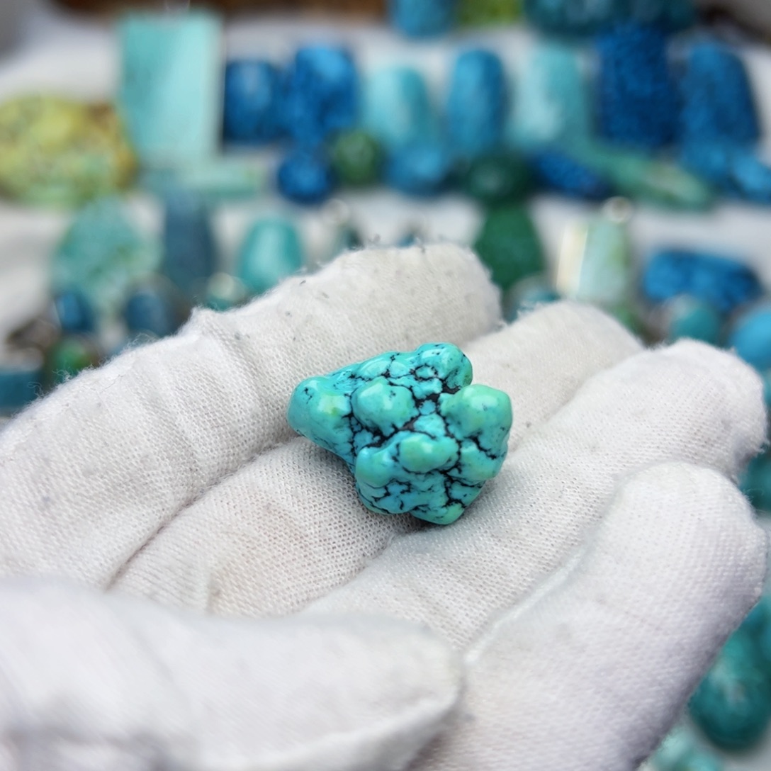 绿松石珠宝奇石未镶嵌