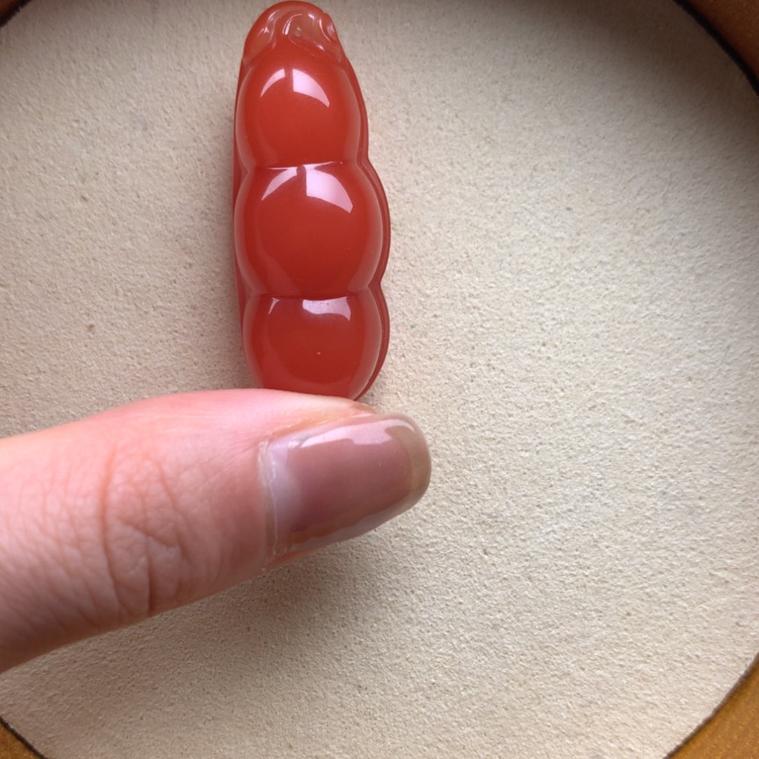 南红玛瑙未镶嵌保山天然原矿南红福豆吊坠