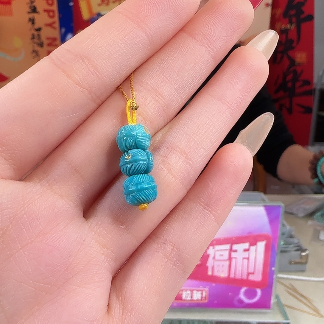 晓***吖绿松石未镶嵌珠宝奇石
