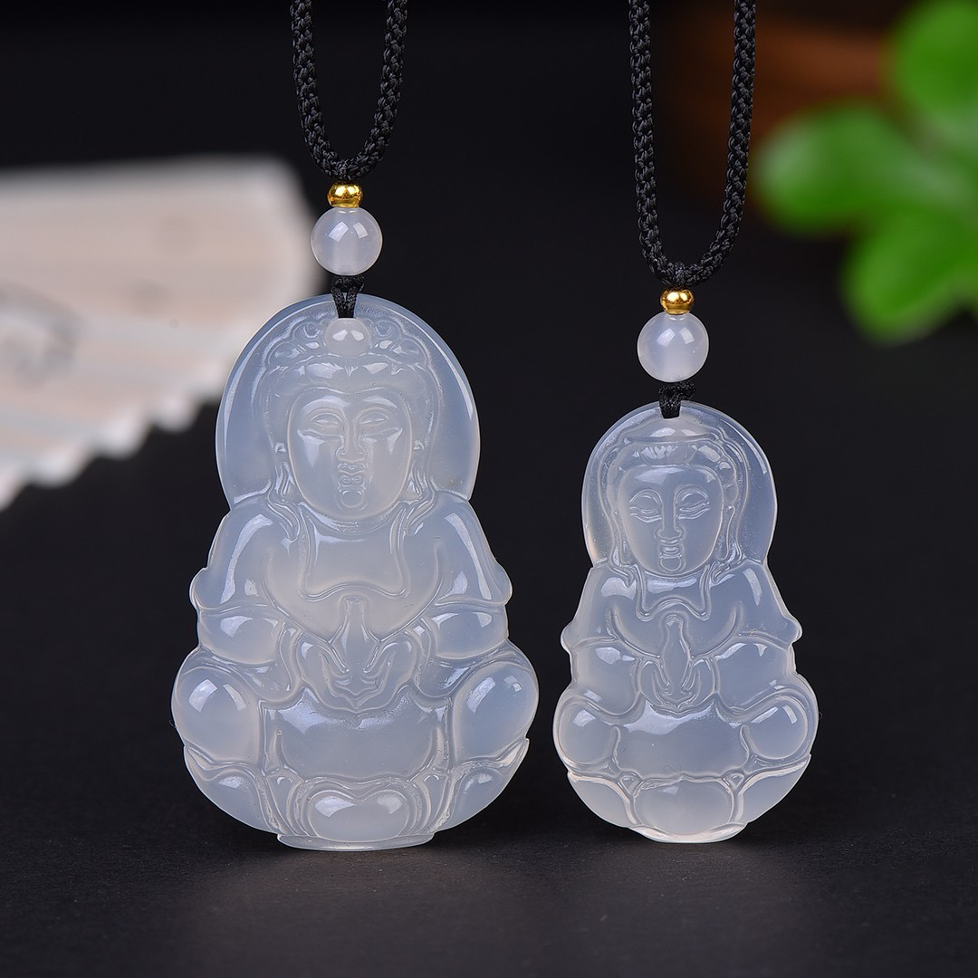 精品玛瑙玉髓《观音》挂件 【规格】32*48 官运亨通   事业有成 