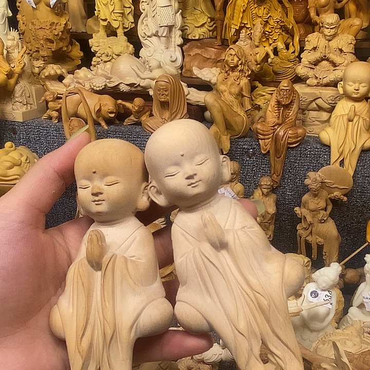 浮***梦黄杨木黄杨木瑕疵和尚2个