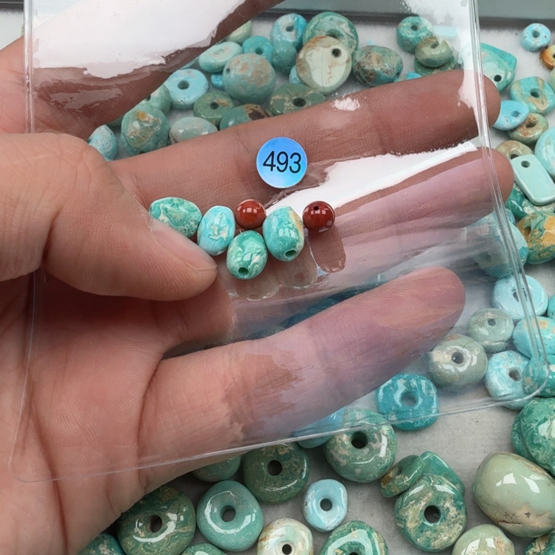 南红玛瑙未镶嵌珠宝奇石