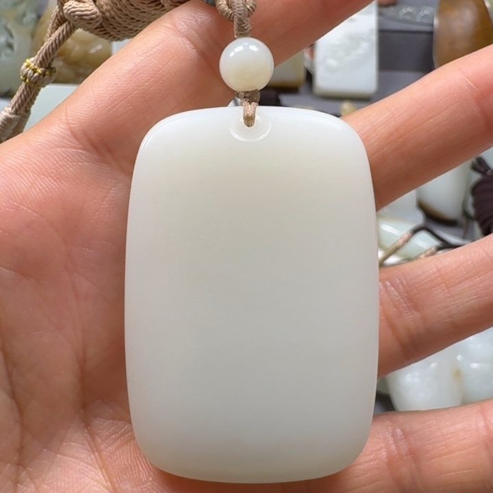 和田玉颈饰未镶嵌一**北