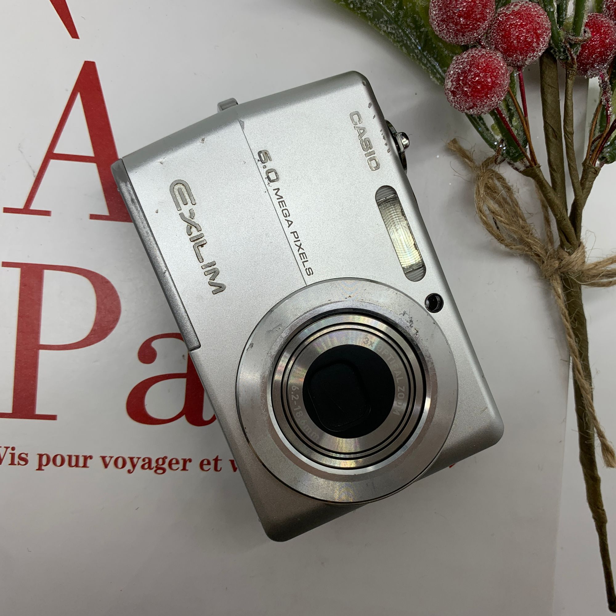 95新 Casio/卡西欧 EX-Z600 600万像素 3倍光学变焦（no退no换）