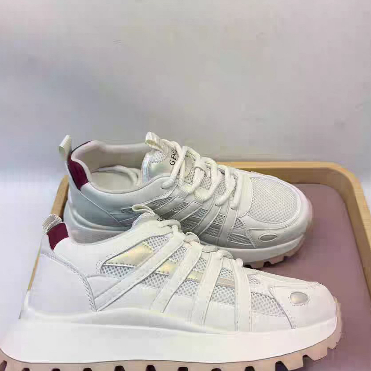 小漫4200品牌女休闲鞋