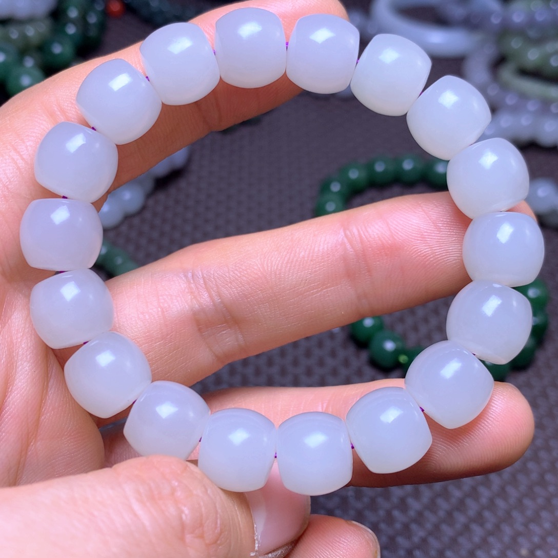 和田玉未镶嵌手串12