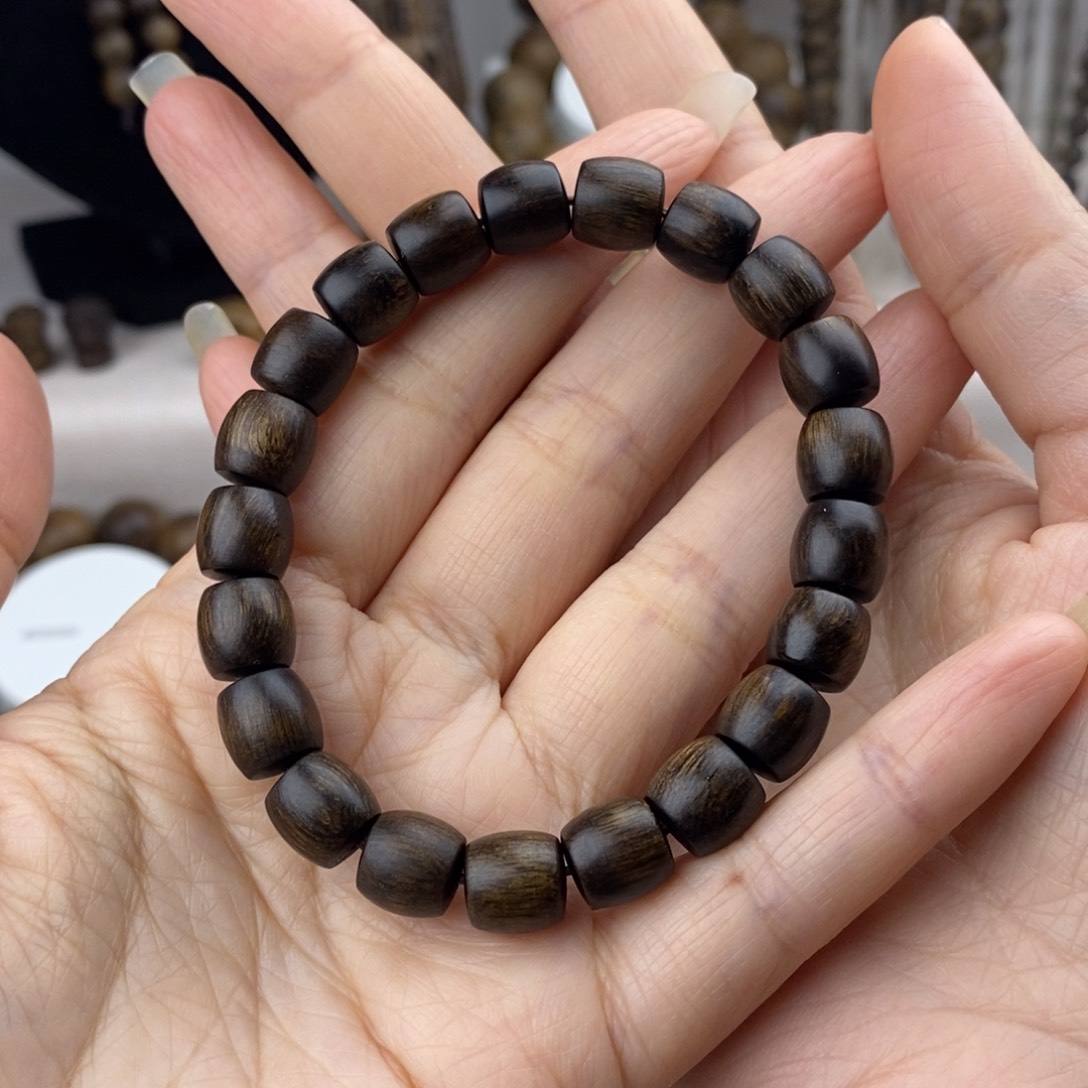 沉香手串刘**语越南芽庄白奇楠