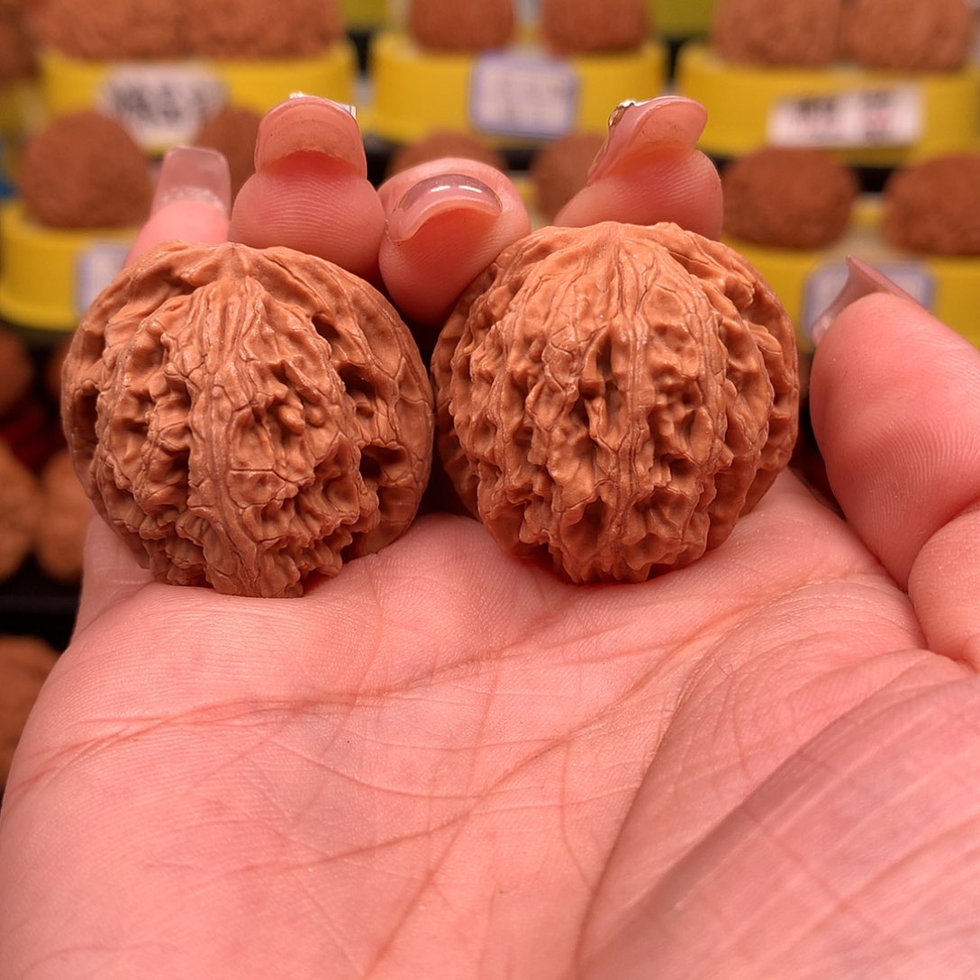 文玩核桃把件苹果