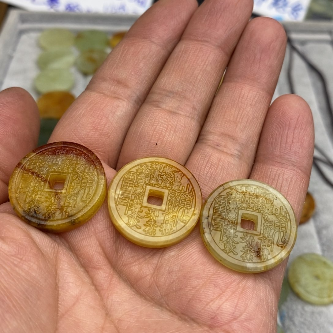 岫玉绳子单独买不发货微瑕未镶嵌