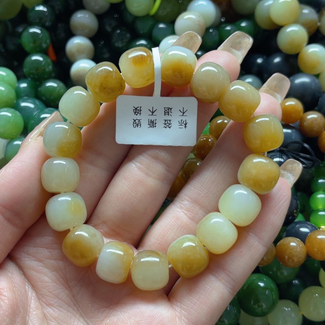 和田玉手串未镶嵌