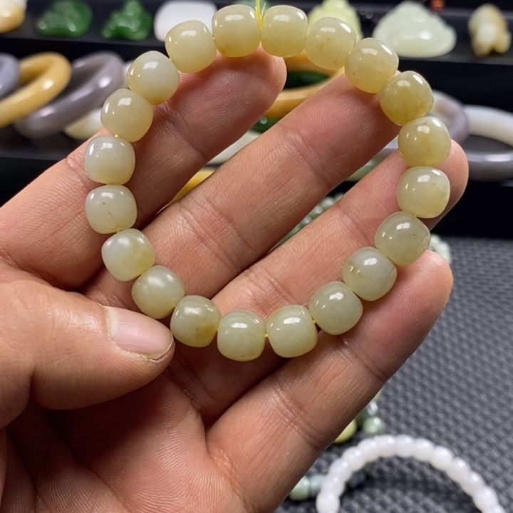 和田玉未镶嵌手链