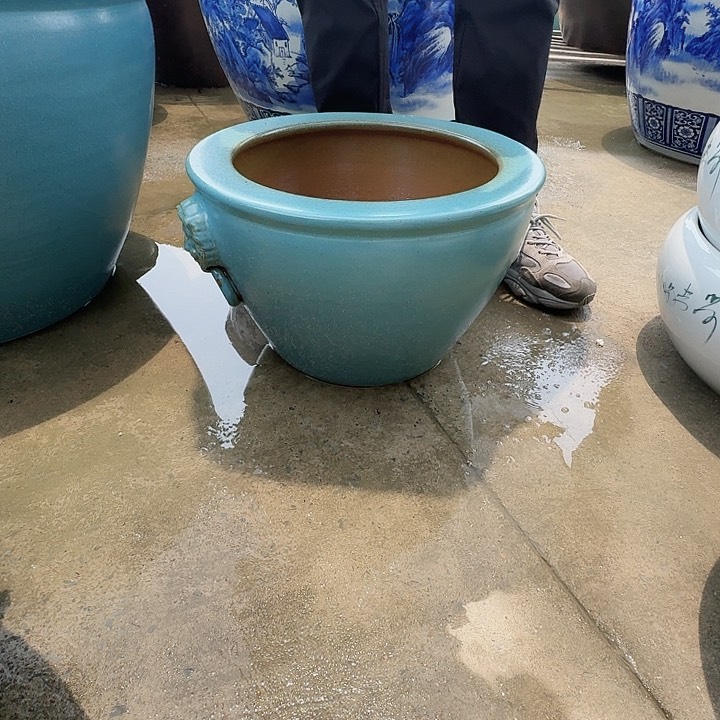 瓷片直径40，高24。。。。。