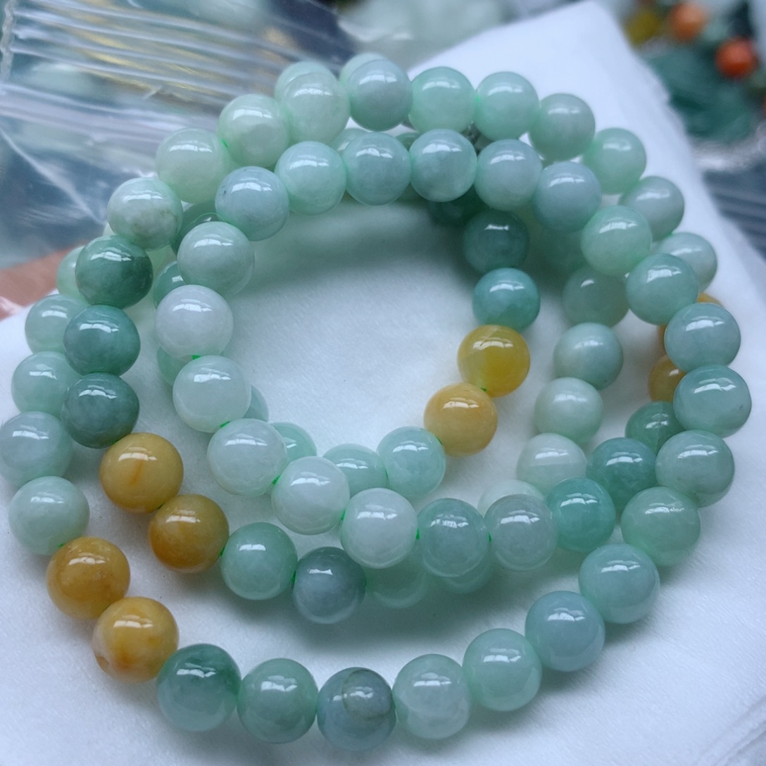 翡翠颈饰未镶嵌手串