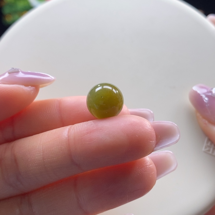 【闪购商品】翡翠颈饰未镶嵌翡翠秋香黄珠